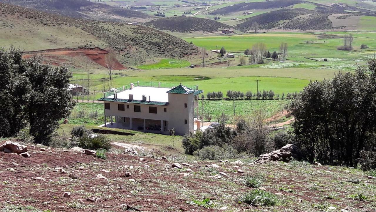 מלון Le Chene D'אזרו מראה חיצוני תמונה
